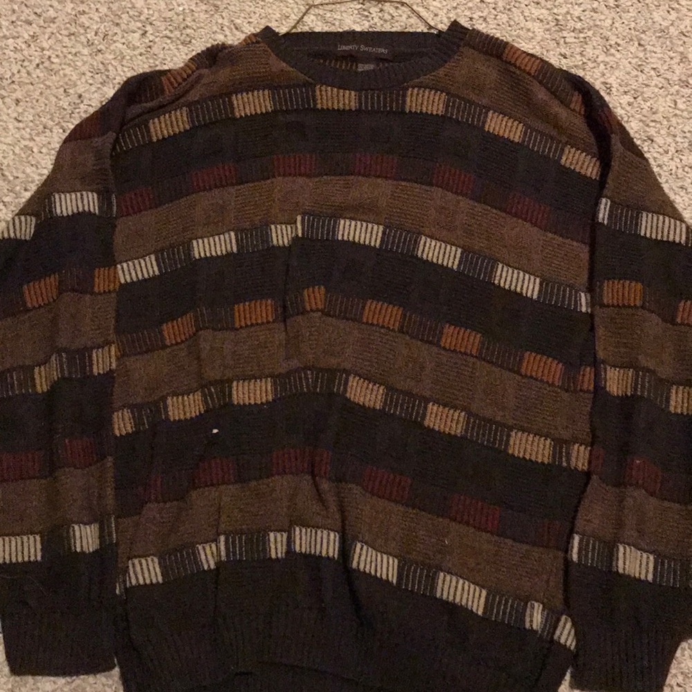 Men’s Liberty Sweater Size L
